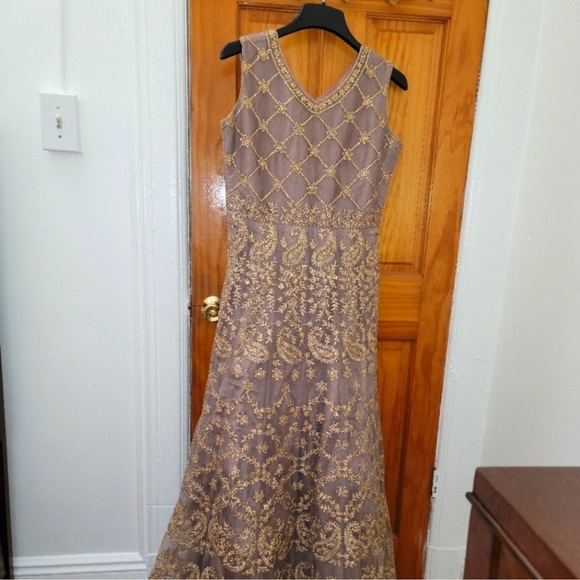 Beautiful Indian gown in mauve purple with gold embellished work all around - Picture 3 of 4